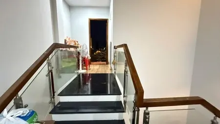 Nhà 3 tầng 103m ô tô trước nhà -Khuê Trung - Giá chỉ 5,05 tỷ .