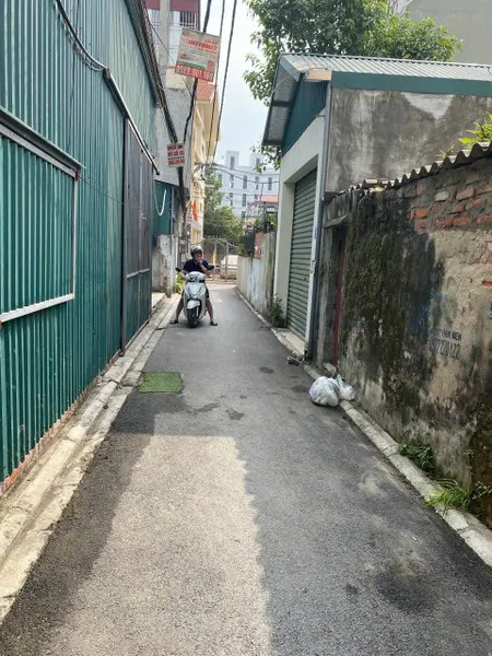 Trung tâm Trâu Quỳ, bán đất tặng nhà ở ngay Kiên Thành 56m2 mt4m oto đỗ,giáp trục chính