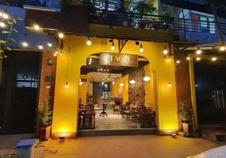 Chính chủ cho thuê tầng 3 phòng làm văn phòng trong nhà liền kề tại Làng Việt Kiều Châu Âu, Mộ Lao, Hà Đông, HN