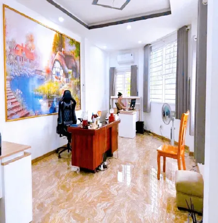 Bán nhà QUẬN TÂN BÌNH, Lô góc  hẻm Xe hơi Cách Mạng Tháng Tám, 14.7 tỷ