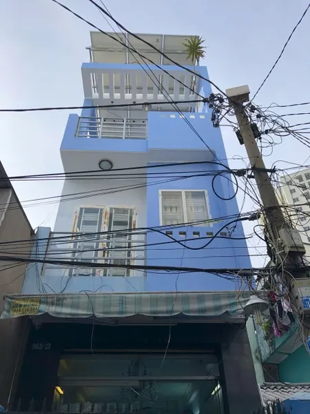 Bán nhà quận 6 - Hẻm xe hơi 3 tầng 66m2 - 6.19 T