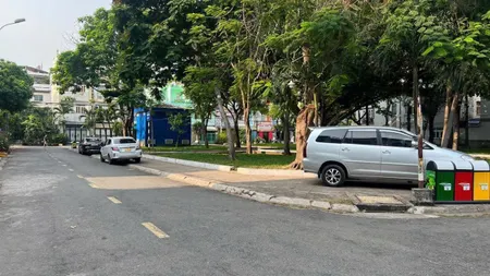 Chỉ 6.1 tỷ - bán nhà 2 tầng ở ngay - 100m2 - 5x20 - Mặt tiền đường KD ngay Tên Lửa - Bình Tân