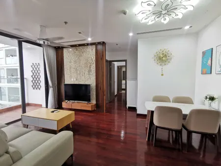 Căn hộ đẹp- 2 ngủ 77m. Tòa S2 Goldmark, Hồ Tùng Mậu, Hà Nội. View hồ điều hòa thoáng mát.