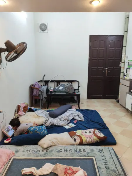 Chính chủ cho thuê tập thể Tầng 3 - TT Dệt Kim Đông Xuân