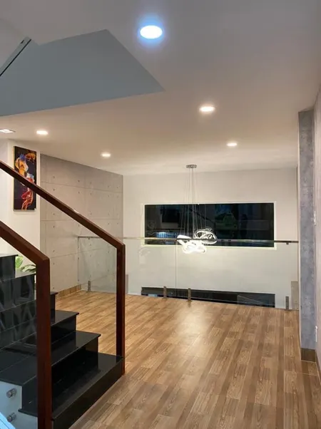 Hoàng Sa Quận 3 - Thông Lý Chính Thắng. DT: 79m2 (4,35mx19m), 2T. Giá: 13,5 tỷ