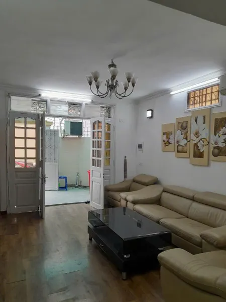NHÀ TẬP THỂ TẦNG 1 KIM MÃ - G.I.Á 8 TR/THÁNG - DIỆN TÍCH 60m - 2 PHÒNG NGỦ 1 VỆ SINH