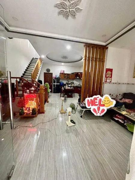Bán nhà hẻm Lạc Long Quân - Phước Tân - Nha Trang - Nhà 3 tầng, giá chỉ 4.2 tỷ