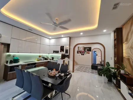 Bán NR 3PN, 4WC tại 101 Bưng Ông Thoàn, giá ưu đãi 4.8tỷ, 94m2