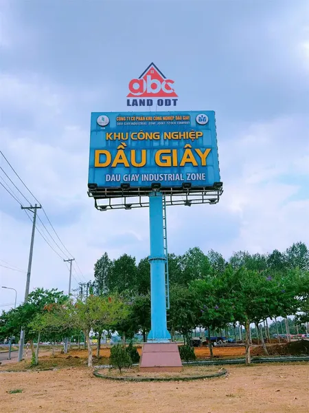XT182 CHO THUE XƯỞNG SẢN XUẤT 1890m2 MỚI 100% GIÁ 4.3$/m2 KCN DẦY GIÂY