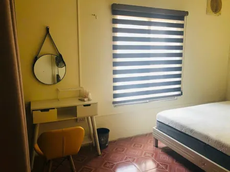 Chính chủ cho thuê nhà 3 tầng nguyên căn ở Phùng Chí Kiên, Cầu Giấy. Ngõ cạnh chung cư Tràng An Complex