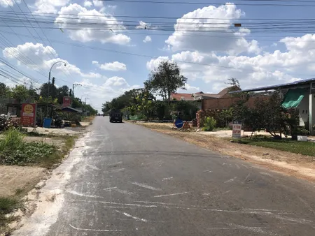 Bán 5 lô 25x50=1250m² 480 triệu quốc lộ 14 vào 500m sát chợ 0938889035
