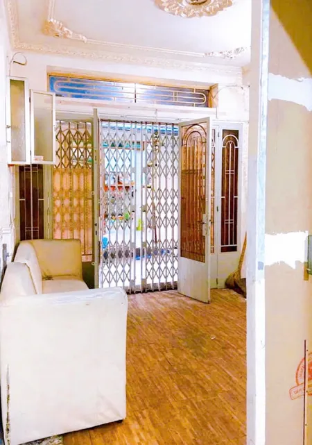 Bán nhà QUẬN 1, hẻm Bùi Viện, Thửa đất vuông vức 3.6 x 9.2 m, 3 tầng, 6.8 tỷ