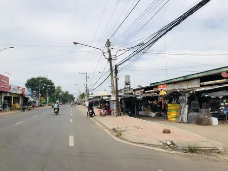 Bán 2 lô 10x50=500m2 giá 480 triệu sổ riêng thổ cư sát chợ 0938889035