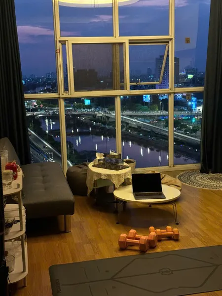 MÌNH CHÍNH CHỦ CHO THUÊ CĂN CHUNG CƯ 360 BẾN VÂN ĐỒN - PHƯỜNG 1