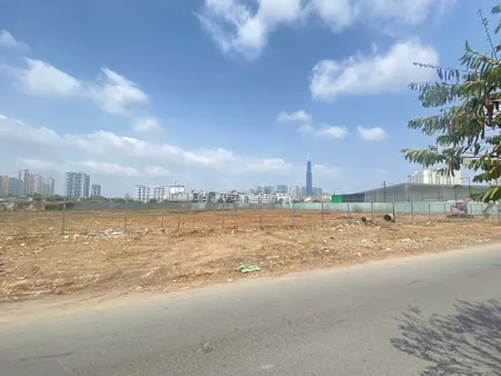 BDS HVL Cho thuê 4.500m2 đất trống góc 2 mặt tiền đường số 4 - 37 P.An Khánh Quận 2