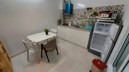 Cho thuê CHDV 1PN, 1VS, 45m2 tại Hàm Long, Hoàn Kiếm, 7,5 triệu