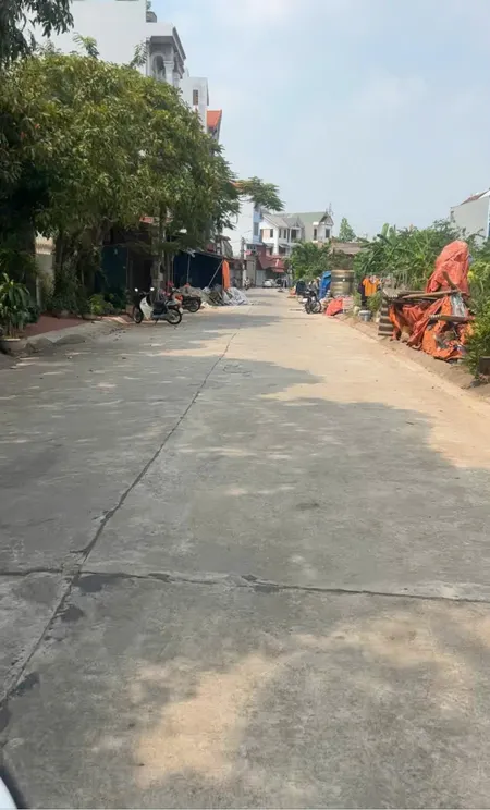 💥 "Mặt tiền rộng, giá tốt! Bán đất 89.3m2 giá 2 tỷ 2, vị trí tuyệt vời!"