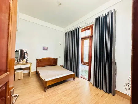🔥CHO THUÊ NHÀ NGUYÊN CĂN 2 LẦU CÓ SÂN VƯỜN TẠI VĨ DẠ MẶT TIỀN SÁT PHẠM VĂN ĐỒNG