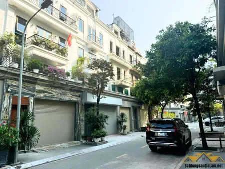 Bán nhà 5 tầng hoàn thiện đẹp 87m2 mt 6m trung tâm Trâu Quỳ(khu 31ha)/Gia Lâm