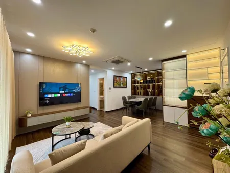 Căn hộ 3 phòng ngủ, 96m Goldmark City, Hồ Tùng Mậu. Nội thất sẵn đầy đủ.