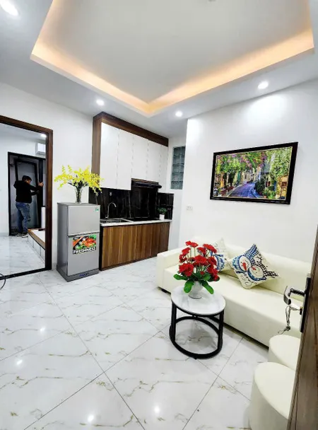 Chính chủ mình cần bán căn chung cư mini tầng 3, diện tích 36 mét, nhà mới xây xong, ngõ ô tô ,đầy đủ nội thất phố Chính Kinh giá chỉ hơn 1 tỷ .
Liên hệ em: 0975948906