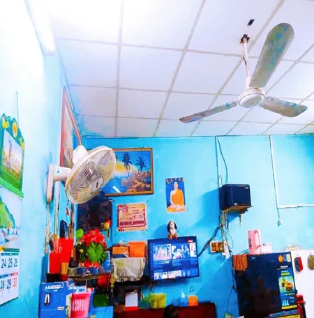 Bán nhà QUẬN PHÚ NHUẬN, hẻm Trường Sa, 4.3 x 13 m, Giá 7.3 tỷ
