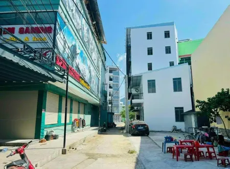 Đất Đẹp, Gần Biển Nha Trang 👉 hẻm đường Đoàn Trần Nghiệp, P. Vĩnh Phứơc.