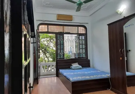 Chính chủ cho thuê nhà nguyên căn 4 tầng tại số 34 ngõ 86 phố Hào Nam, p. Ô Chợ Dừa, Đống Đa, Hà Nội
