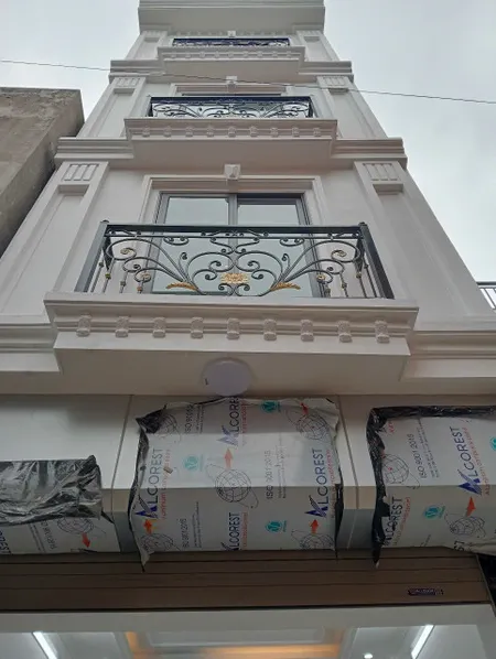 Bán nhà 5 tầng Cổ Điển A - Tứ Hiệp - Thanh Trì - 600m ra chợ Tứ Hiệp
