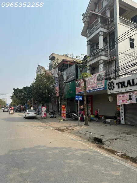 Chính Chủ Nhượng  Đất Mặt Chợ Trung Tâm Trị Trấn - Bến Xe Phùng Ô tô Đỗ - Diện Tích 42m - Mặt tiền Thoáng 6.8m