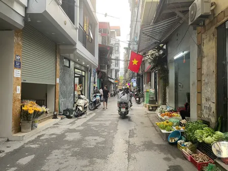 Bán nhà mặt phố Cự Lộc - Kinh doanh sầm uất, ko quy hoạch 40m x 5 tầng