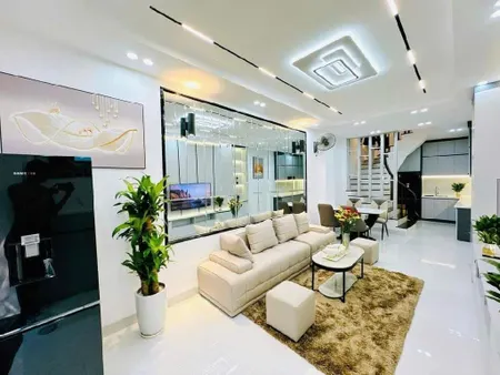 HIẾM PHỐ VŨ TRỌNG PHỤNG Ở VIP, NGÕ THOÁNG BA BƯỚC RA PHỐ CHỈ 7.1 TỶ.
