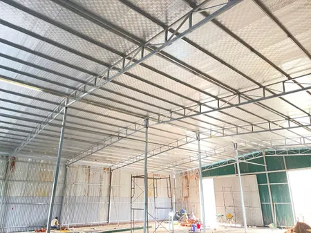 cho thuê kho xưởng tại Triều Khúc, Tân Triều , Hà Nội. Diện tích 400m khung thép hộp cao 7m , mái chống nóng xe15 tấn đỗ cửa