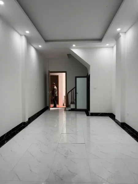 BÁN NHÀ CHÙA QUỲNH - HAI BÀ TRƯNG, NGÕ THÔNG, THOÁNG TRƯỚC SAU - Ở SƯỚNG - DT 40M - MT4M 7 TỶ