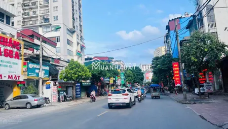 Hiếm nhà đẹp 7 tầng mặt phố Phùng Hưng, 145m2, MT 7m, thang máy, vỉa hè rộng, kinh doanh sầm uất, giá 45 tỷ