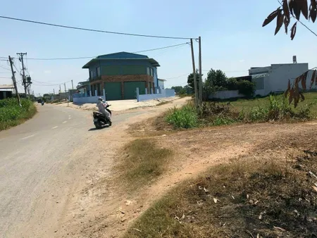 Bán gấp nhà xưởng mặt tiền Xuân Thới Sơn 16, giá 4.95 tỷ