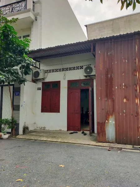 Bán nhà xưởng (9.79x16) đường nhựa 6m Tân Chánh Hiệp 16, Quận 12 Giá Rẻ