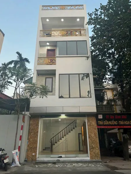 Bán nhà mặt phố Tây Tựu - quận Bắc Từ Liêm chỉ hơn 9 tỷ. Ôtô tránh kinh doanh ngày đêm, trục đường quy hoạch mở rộng kết nối trung tâm hành chính quận.