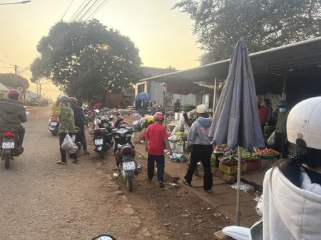 💥 Sang nhanh lô đất sát chợ làng Nhao