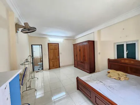 Bán nhà nam dư 5 tầng dân xây ở ngay hoàng mai