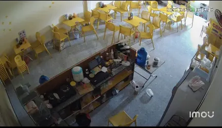 Sang lại Thương hiệu quán gà rán mỳ cay tobokki trà sữa cơm gà Chicken 168