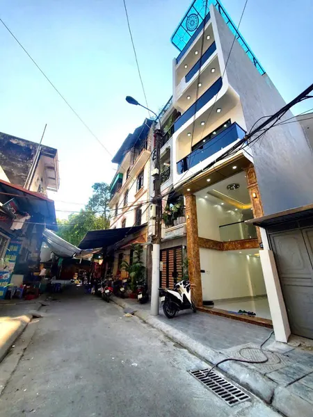 BÁN NHÀ ĐỀN LỪ,HOÀNG MAI. 62M2 - 6 TẦNG- 17,9 TỶ- PHÂN LÔ Ô TÔ TRÁNH - 2 VỈA HÈ RỘNG THÊNH THANG.