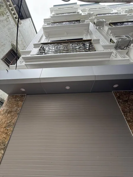 Bán nhà Tôn Thất Thiệp, 66m2 x 6 tầng thang máy, mặt tiền 5.8m, 35.3 tỷ, kinh doanh homestay