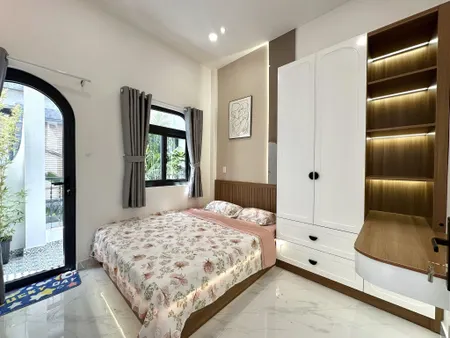 CCMN PHÚ DIỄN  95M2X8T,THANG MÁY,Ô TÔ ĐỖ CỬA,23PKK,130 TRIỆU/THÁNG,24 TỶ