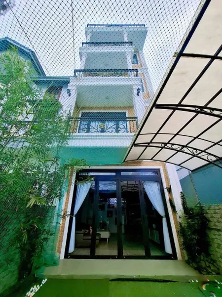 Căn nhà 3 tầng tại Cổ Loa, Đà Lạt (9,9ty)