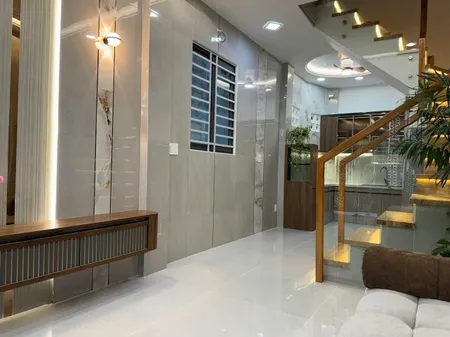 *++Mới Đẹp-Full Nội Thất-Nhà Hẻm 4m Trước Nhà,LÊ ĐẠI HÀNH,3 Tầng 30M2- Nhỉnh 4TỶ*