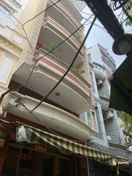 NHÀ 4 TẦNG, 199 m2 TRUNG TÂM QUẬN 1 – GIÁ CHỈ 9.5 TỶ