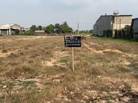 Gần trung tâm thị Trấn Bến Cầu