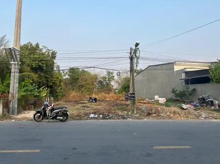 Gần trung tâm Thị trấn bến cầu