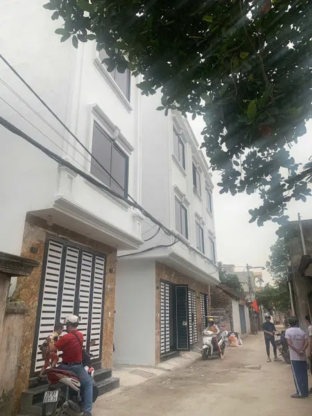 🏡 CẦN BÁN NHÀ ĐẸP 3PN - GẦN TRỤC CHỢ HUYỆN LƯU THÔNG - OTO QUA CỬA, TẠI CHƯƠNG MỸ HÀ NỘI!